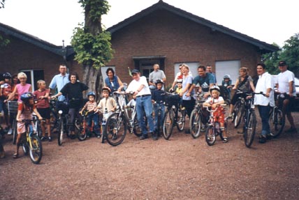 fahrradtourkidsaug01 gruppe